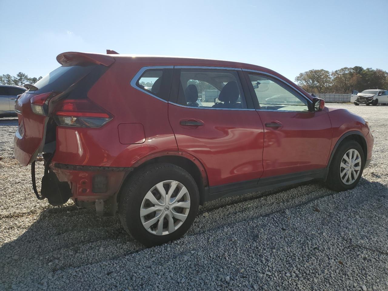 2017 Nissan Rogue - zdjęcie 3