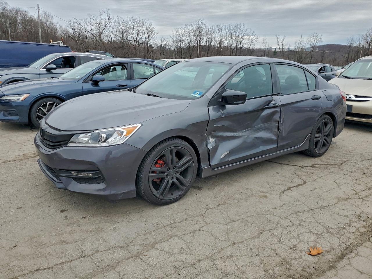 2017 Honda Accord - zdjęcie główne