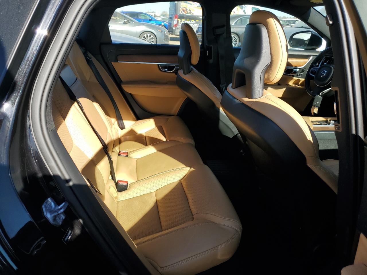 2017 Volvo S90 - zdjęcie 10