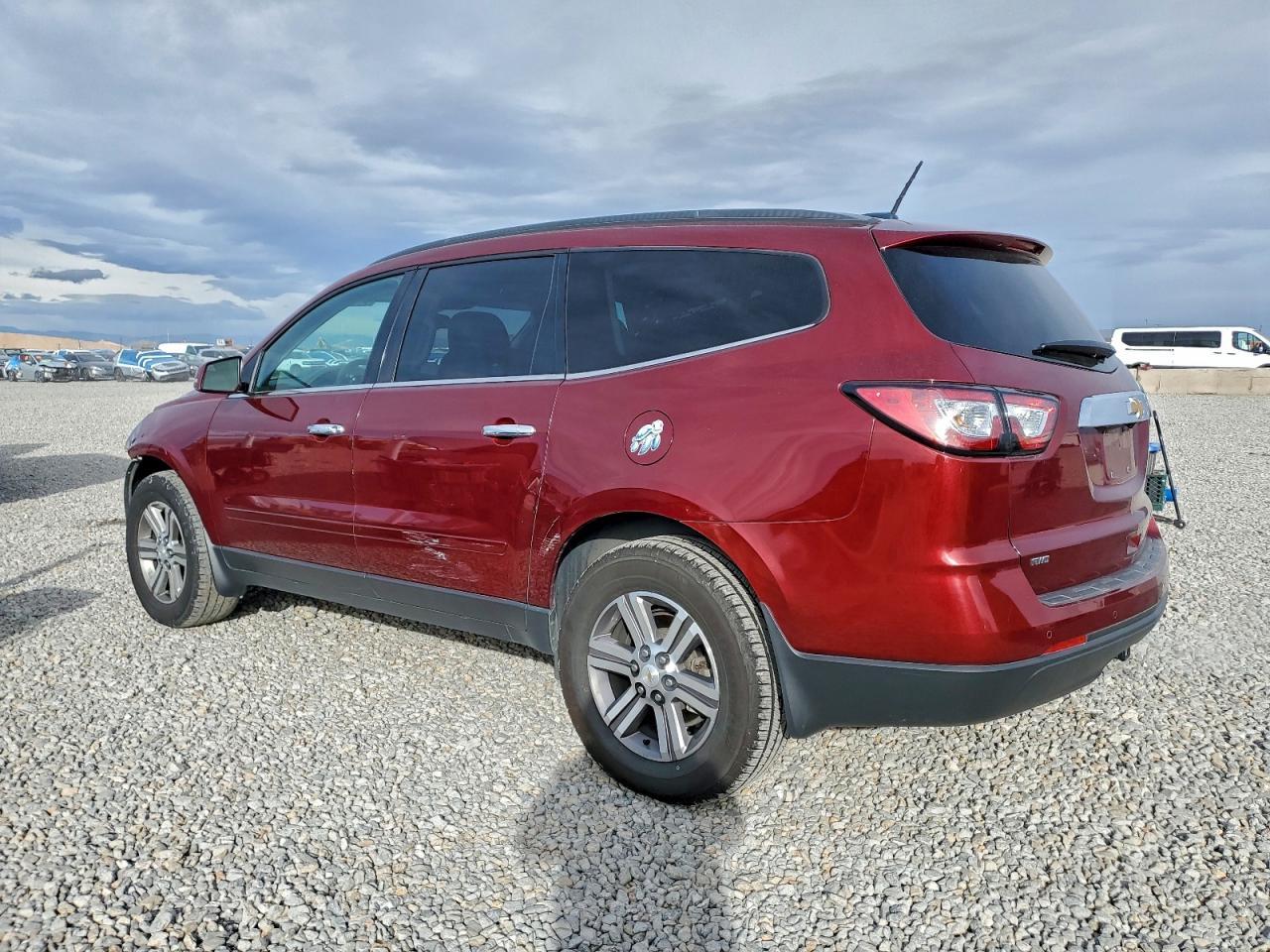 2016 Chevrolet Traverse Lt - zdjęcie 2
