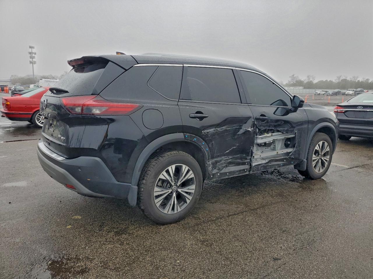 2021 Nissan Rogue Sv - zdjęcie 3