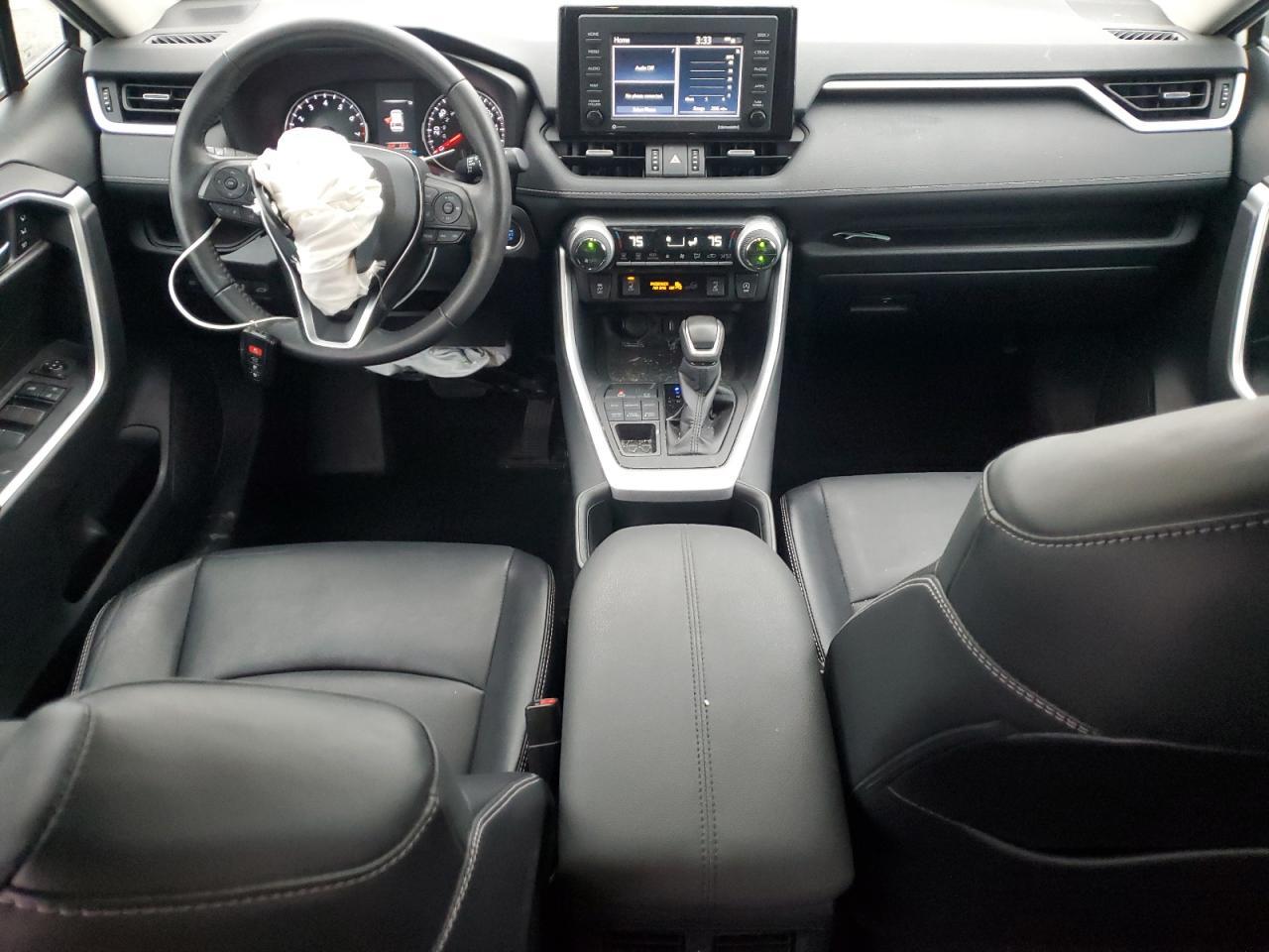 2022 Toyota RAV 4 - zdjęcie 8