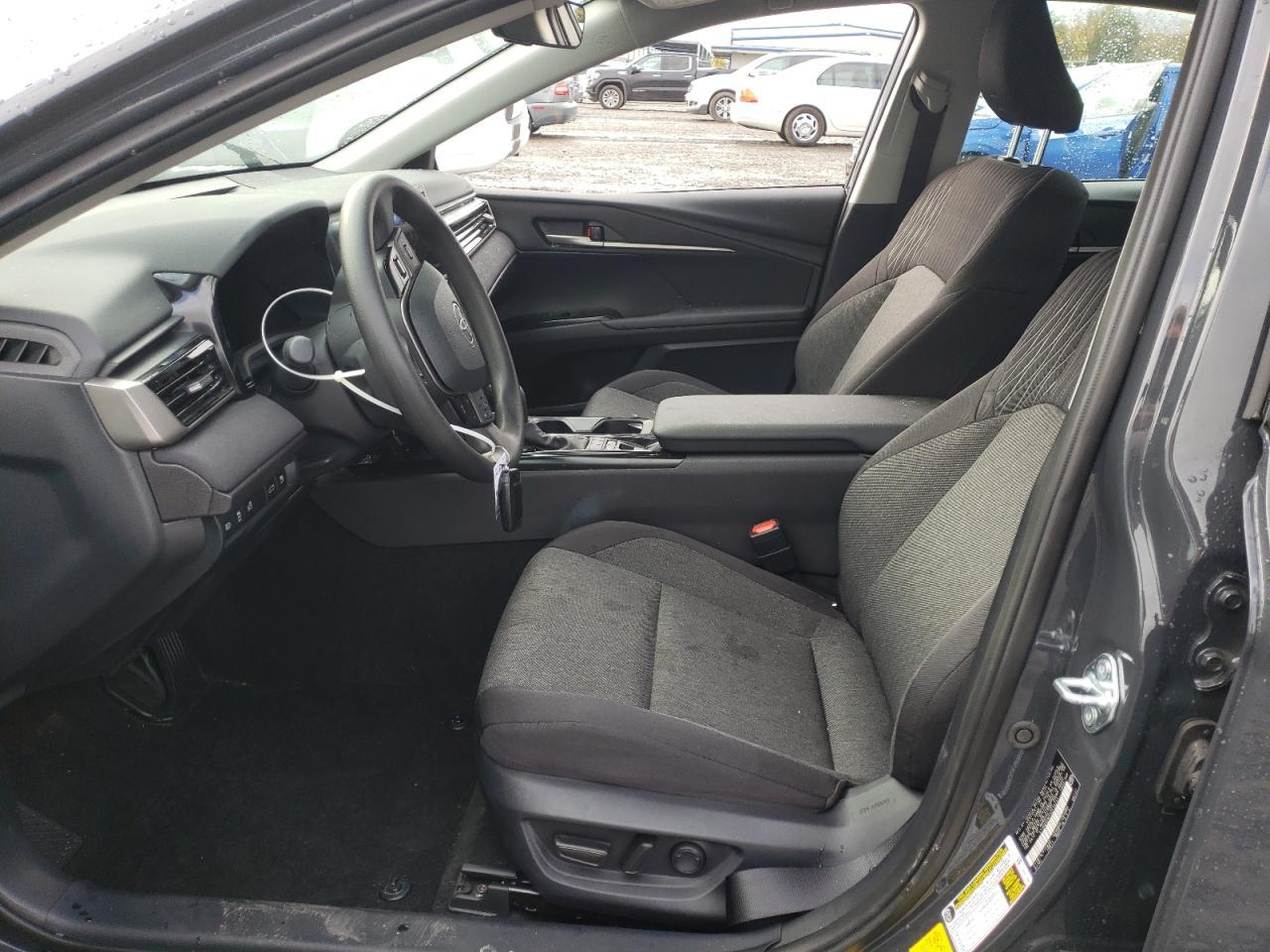 2025 Toyota Camry - zdjęcie 7