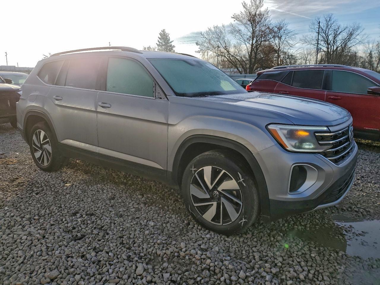 2025 Volkswagen Atlas 2.0T Se Technology - zdjęcie 4