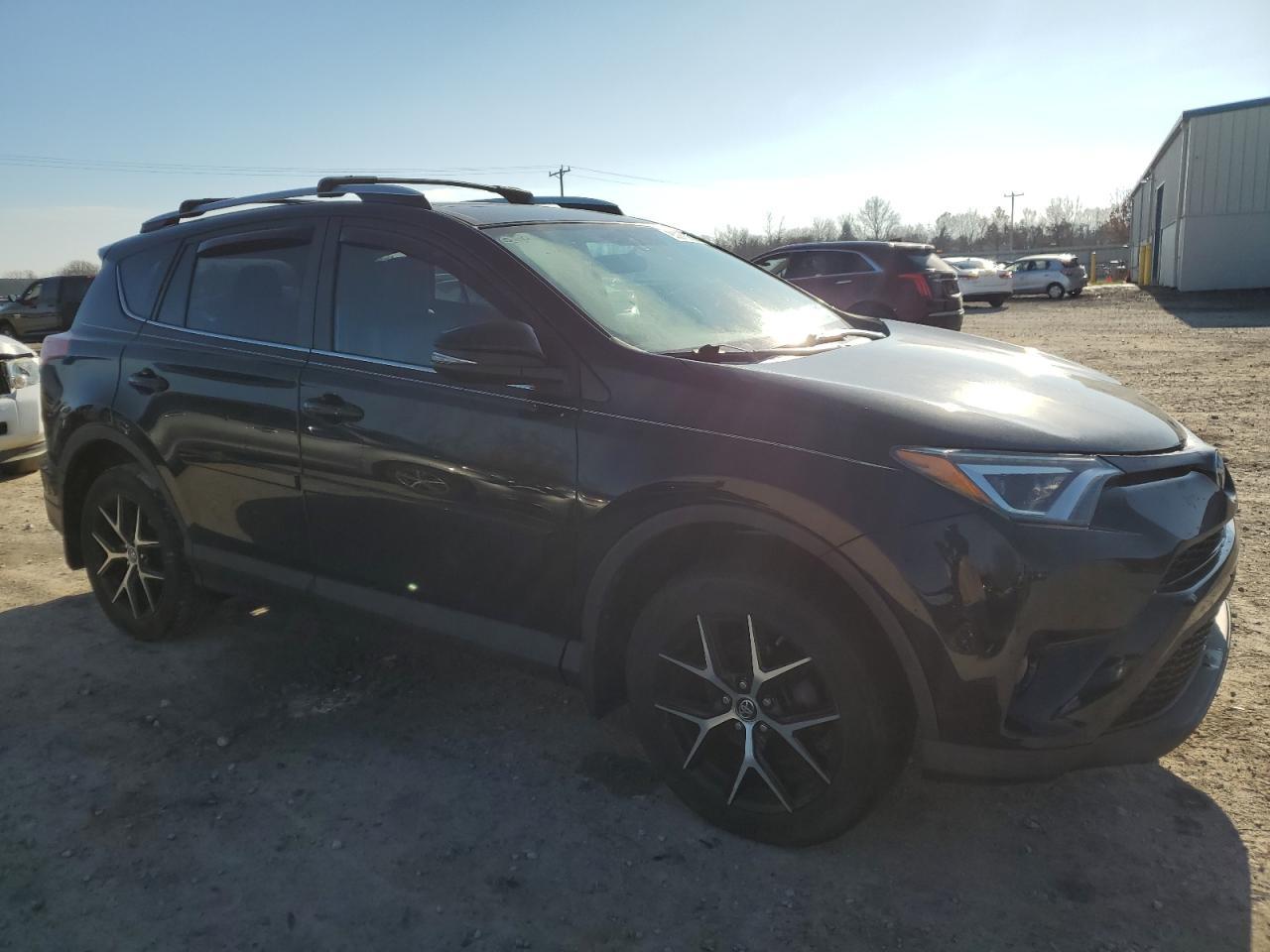 2016 Toyota RAV 4 - zdjęcie 4