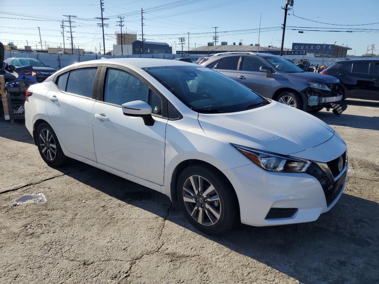 2020 Nissan Versa Sv - zdjęcie 4