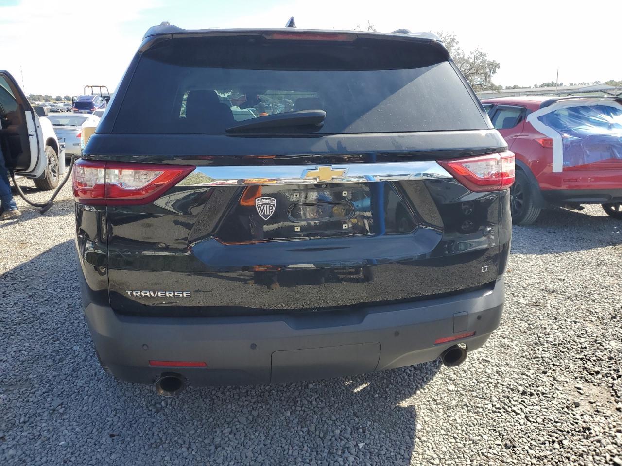 2020 Chevrolet Traverse Lt - zdjęcie 6