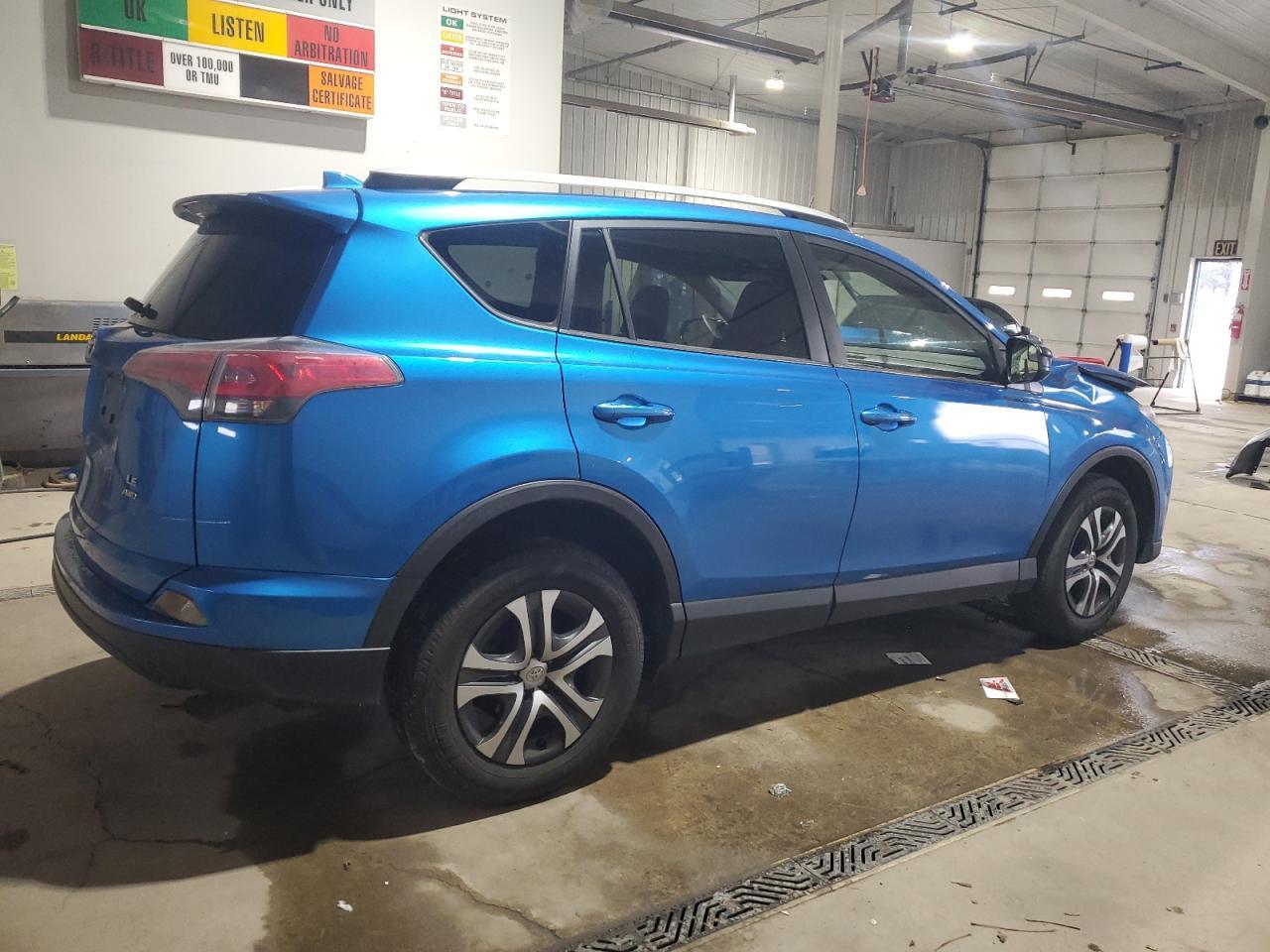 2016 Toyota RAV 4 - zdjęcie 3
