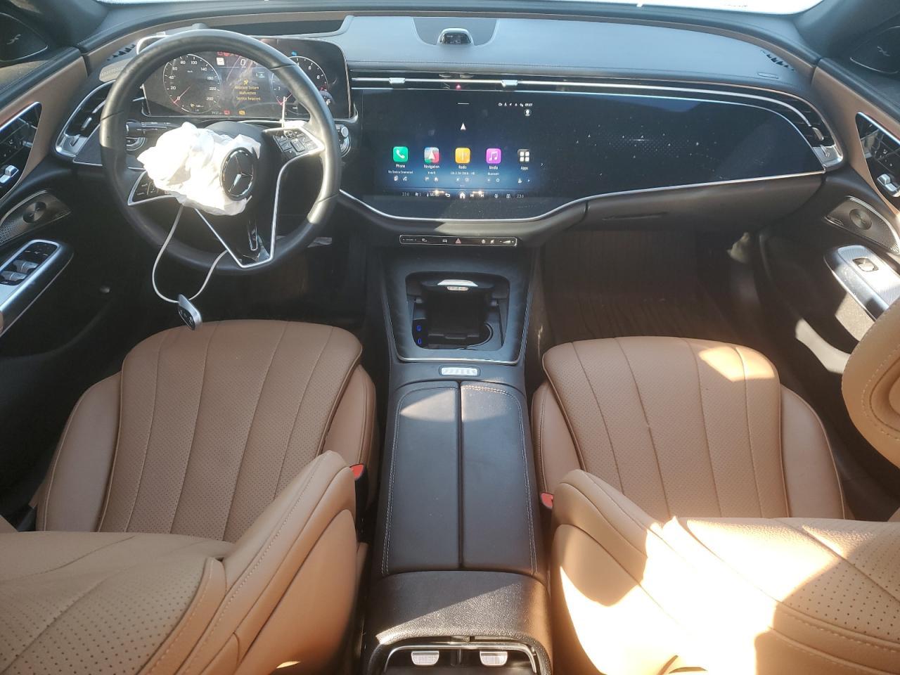 2024 Mercedes-Benz E 350 4Matic - zdjęcie 8