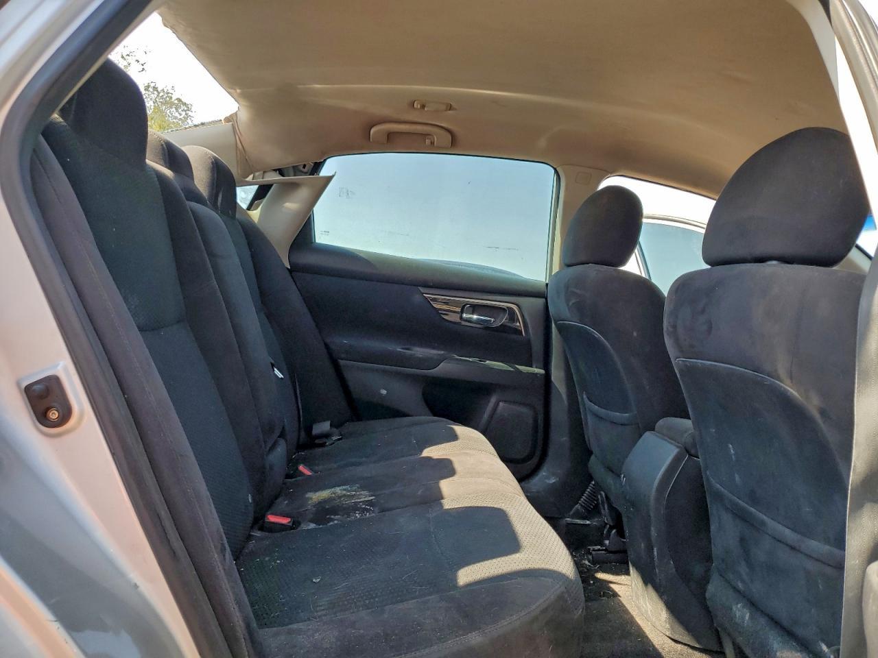 2014 Nissan Altima - zdjęcie 10