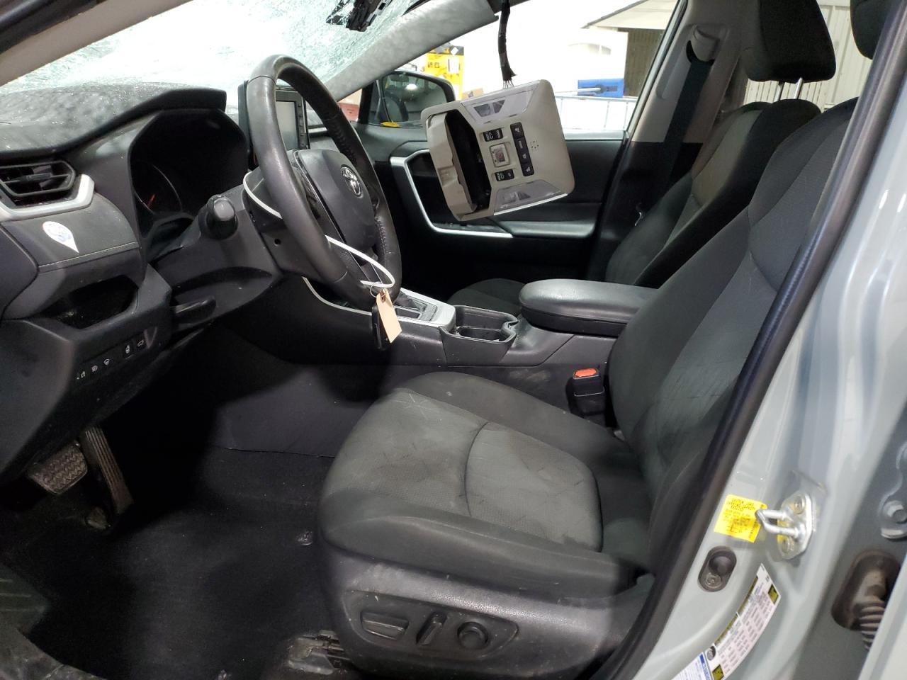 2021 Toyota RAV 4 - zdjęcie 7