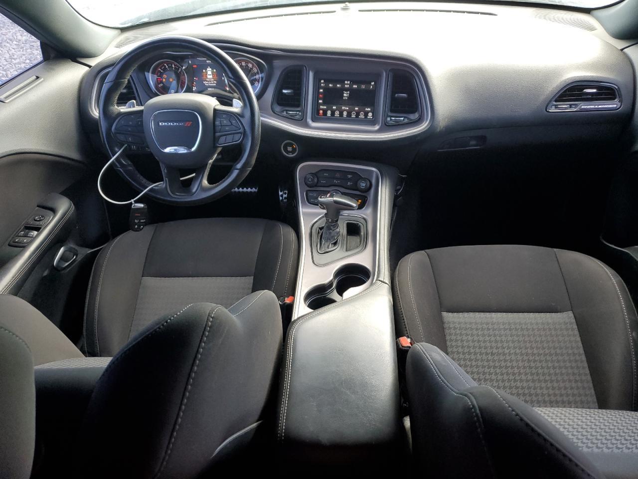 2020 Dodge Challenger R/T - zdjęcie 8