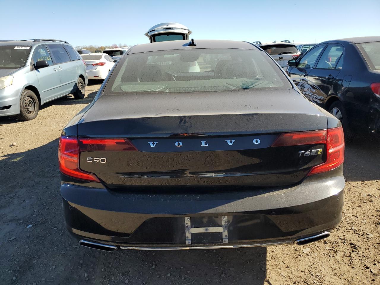 2017 Volvo S90 - zdjęcie 6