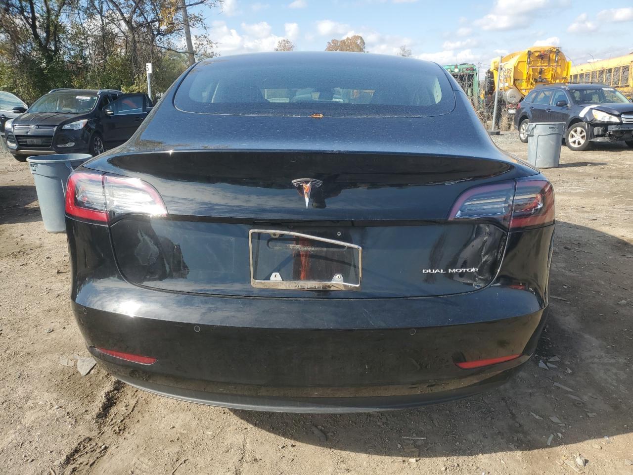 2018 Tesla Model 3 - zdjęcie 6