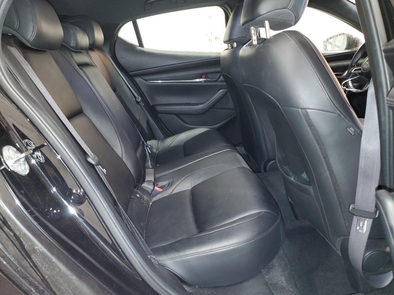 2019 Mazda 3 - zdjęcie 10