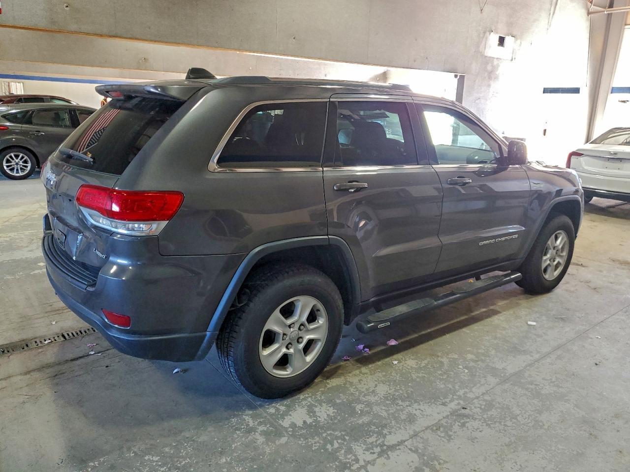 2015 Jeep Grand Cherokee - zdjęcie 3