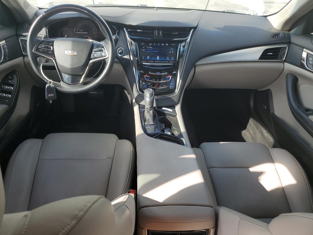 2017 Cadillac CTS - zdjęcie 8