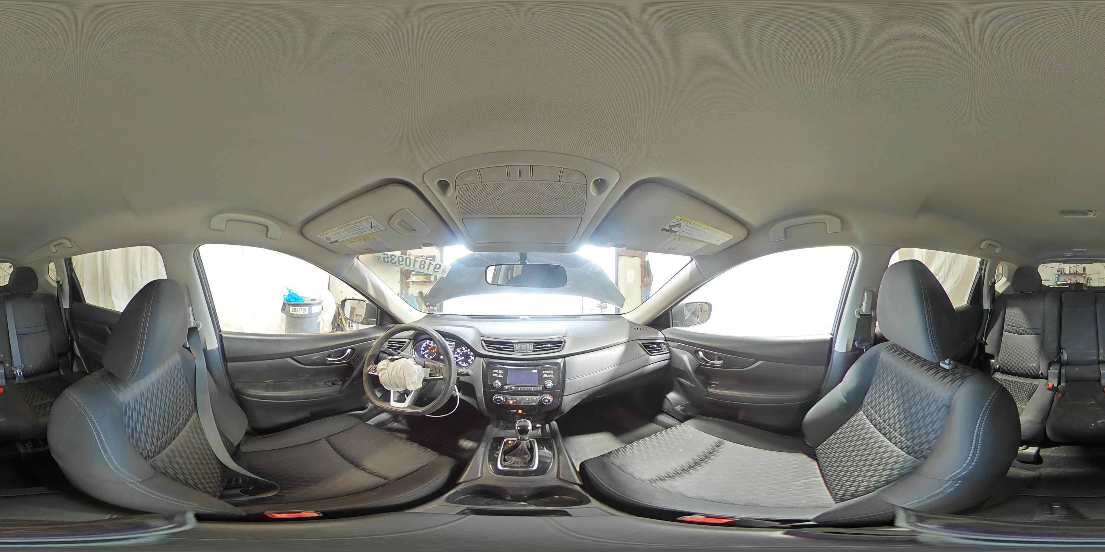 2017 Nissan Rogue - zdjęcie 16