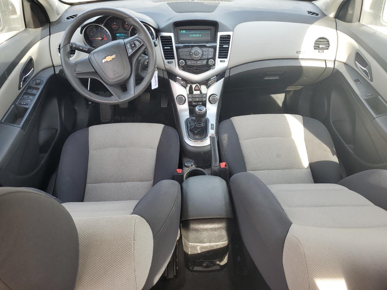 2016 Chevrolet Cruze Limited Ls - zdjęcie 8