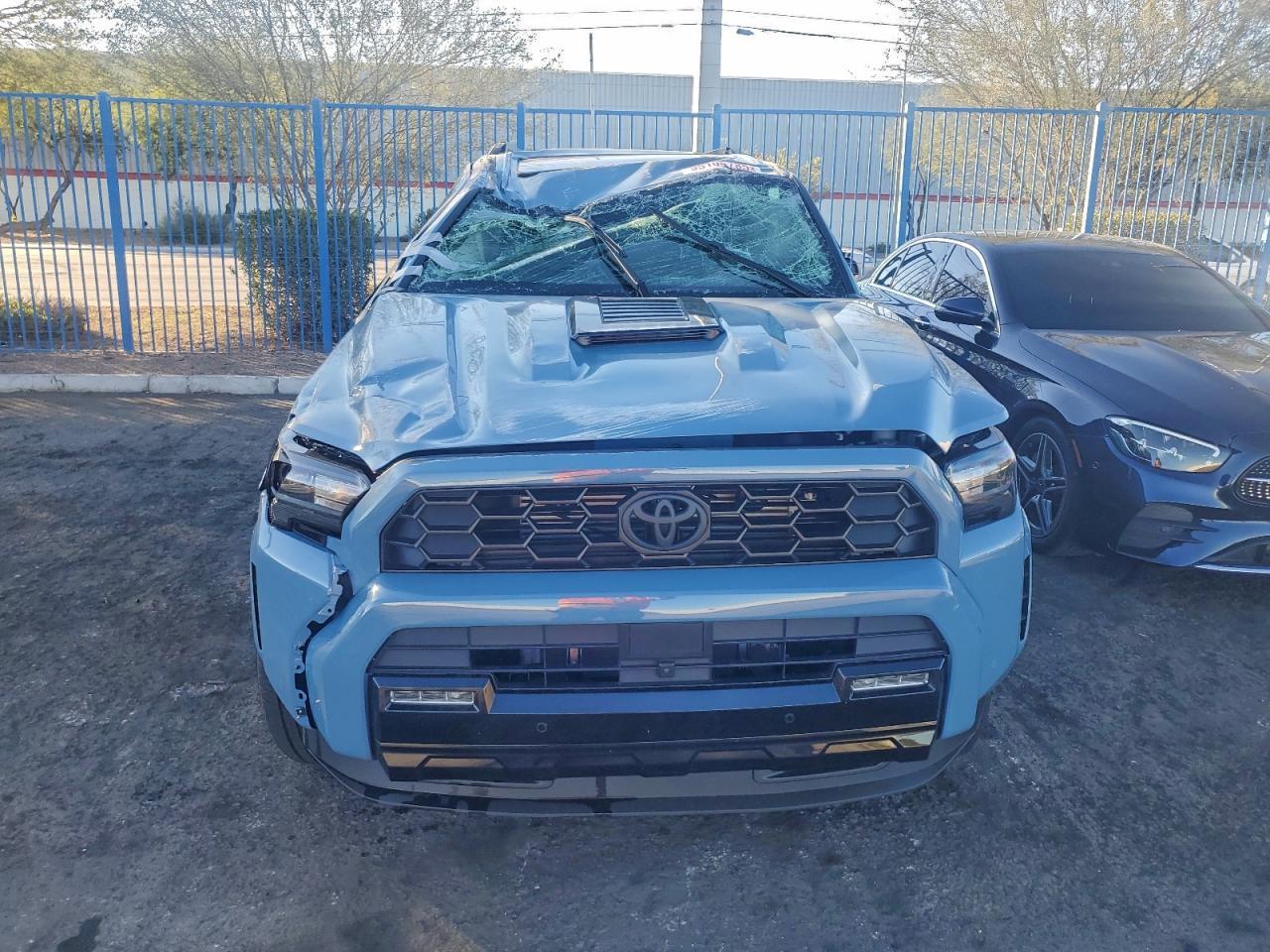 2025 Toyota 4Runner Sr5 - zdjęcie 5