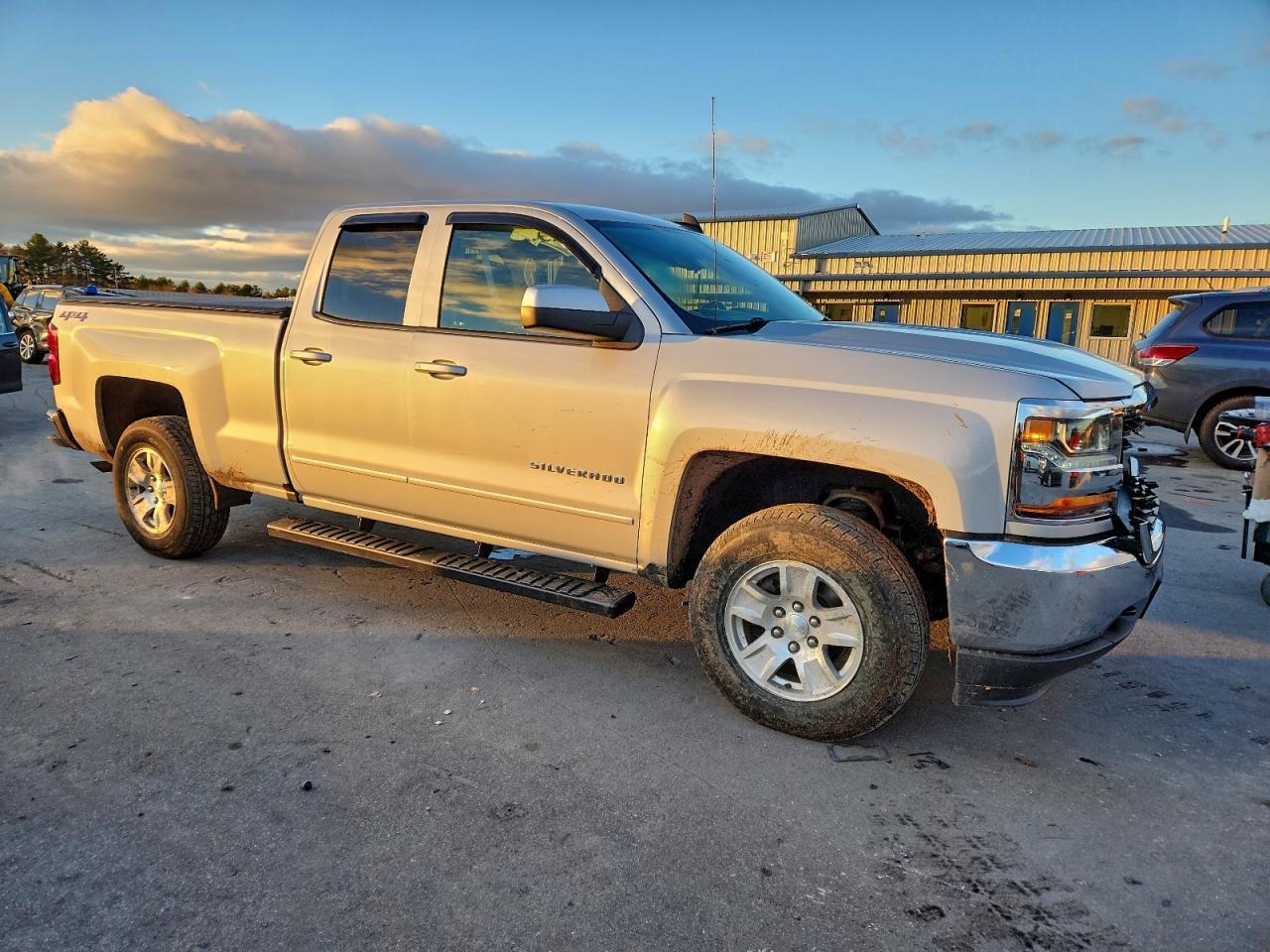 2018 Chevrolet Silverado K1500 Lt - zdjęcie 4