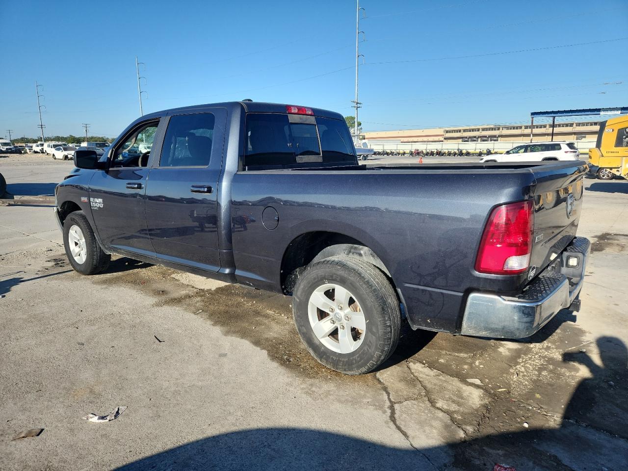 2020 Ram 1500 Classic Slt - zdjęcie 2