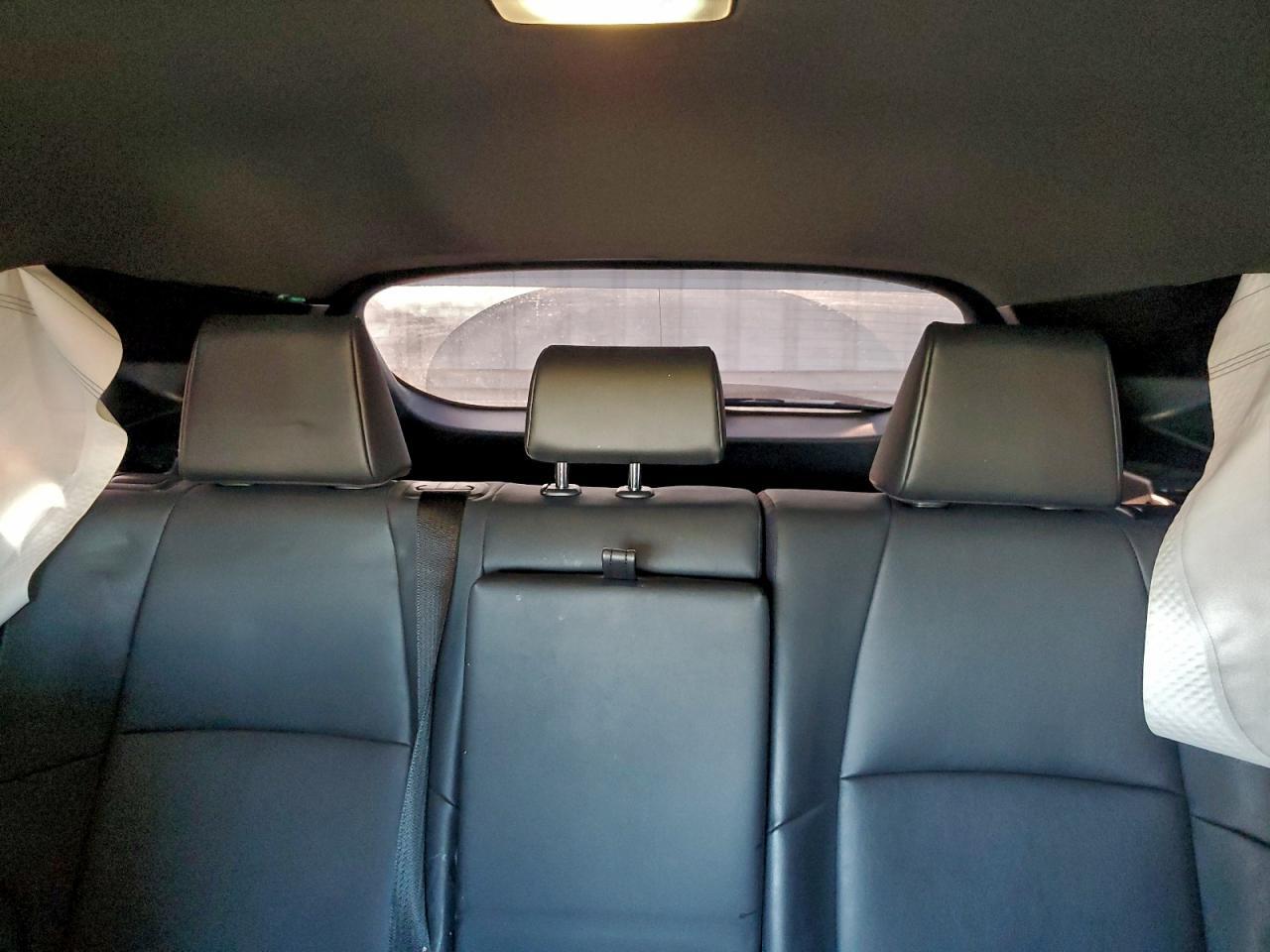 2024 Toyota Venza Le - zdjęcie 10