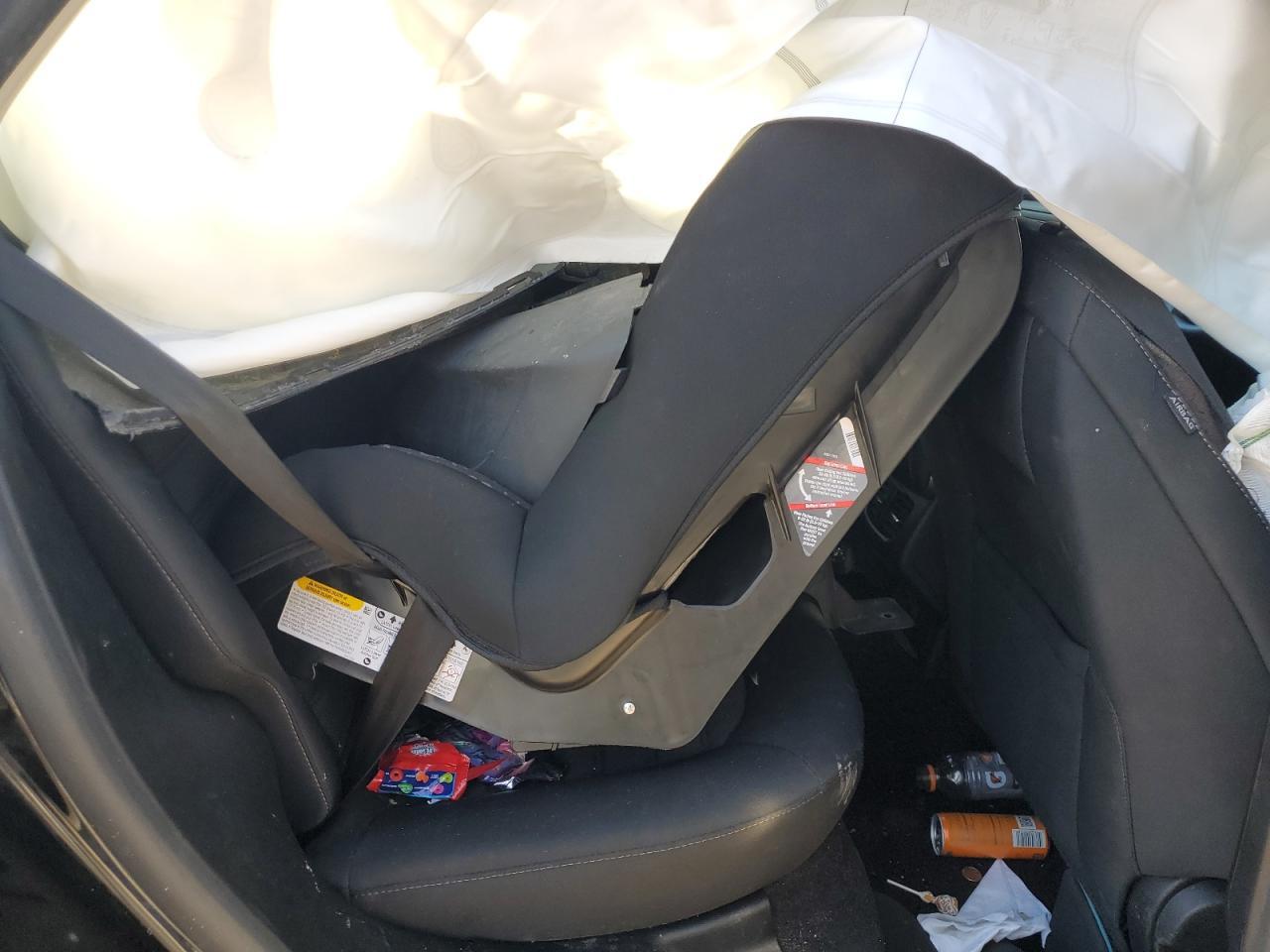 2020 Ford Fusion - zdjęcie 10