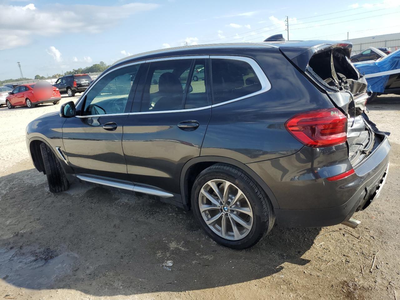 2019 BMW X3 - zdjęcie 2