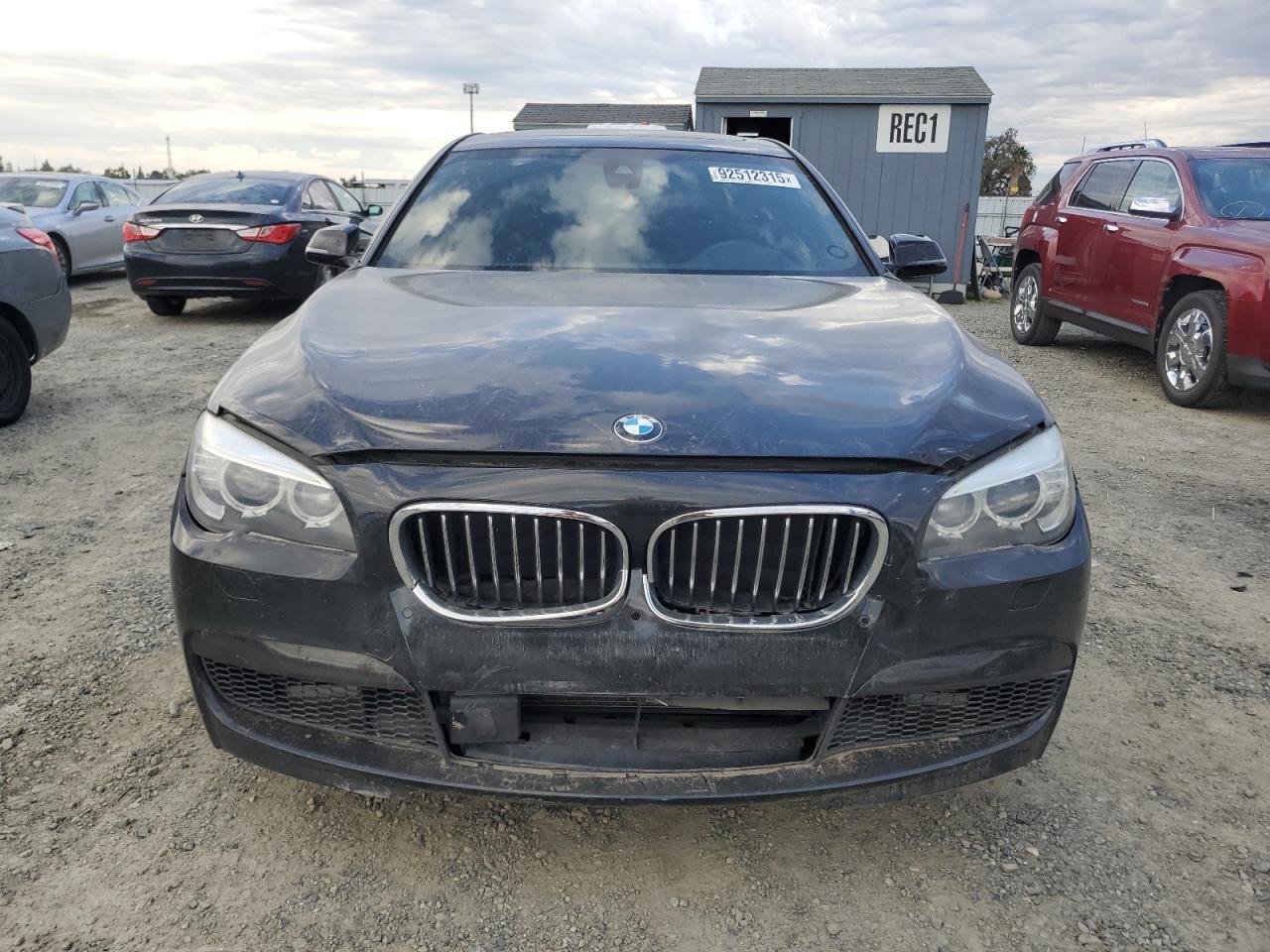 2014 BMW Seria 7 - zdjęcie 5