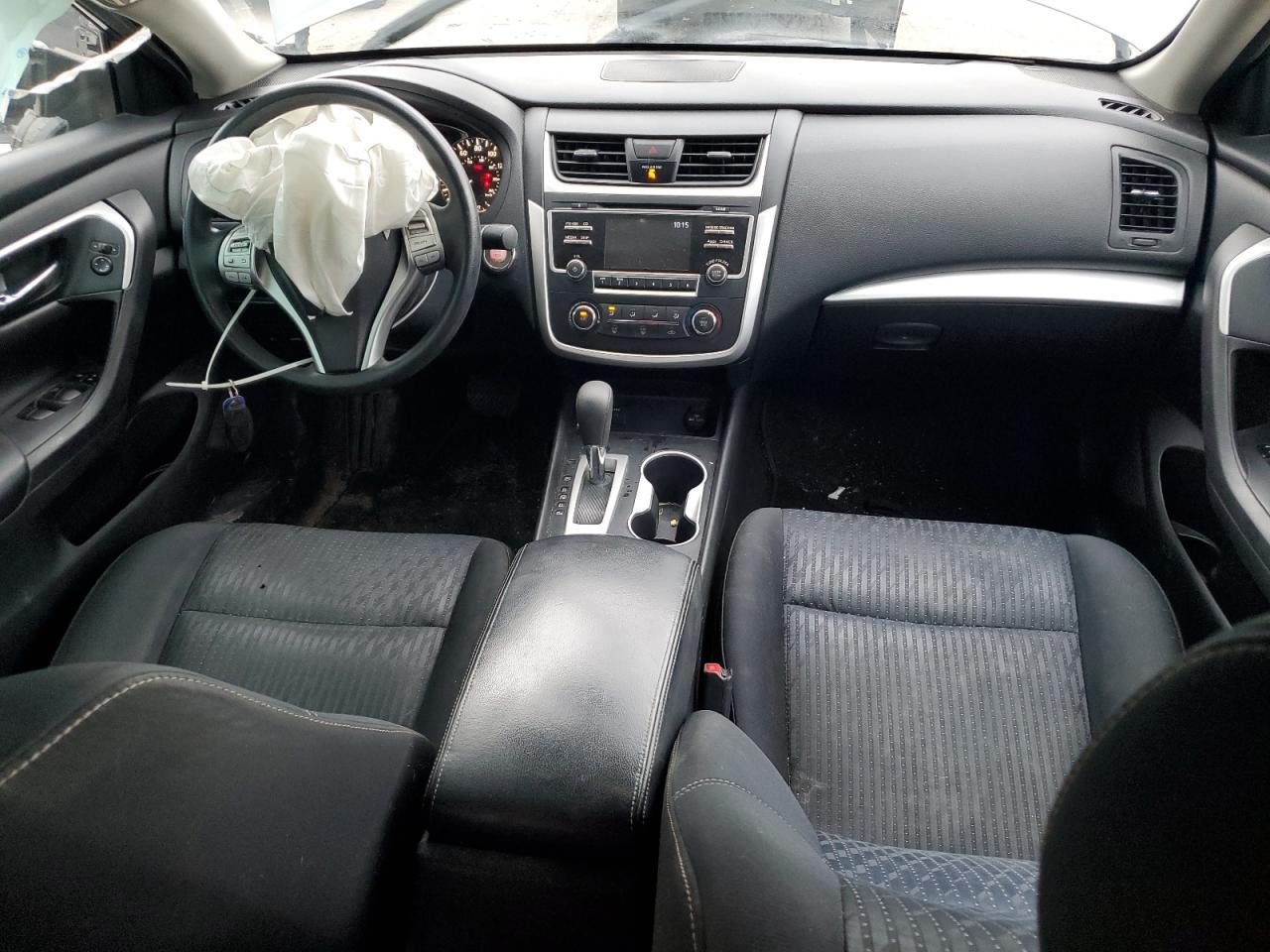 2016 Nissan Altima - zdjęcie 8