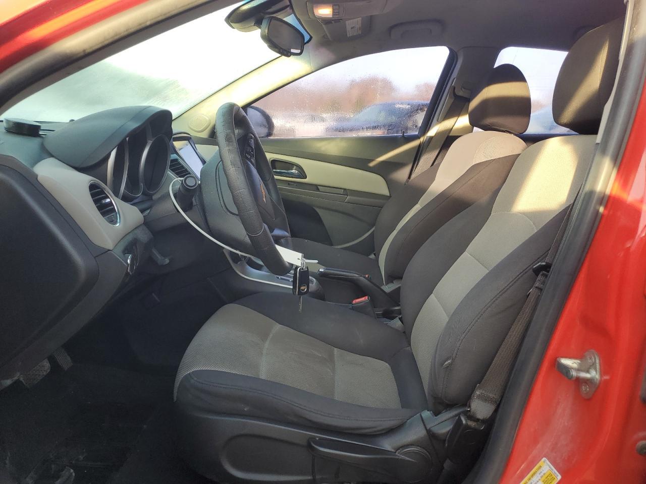 2014 Chevrolet Cruze Ls - zdjęcie 7