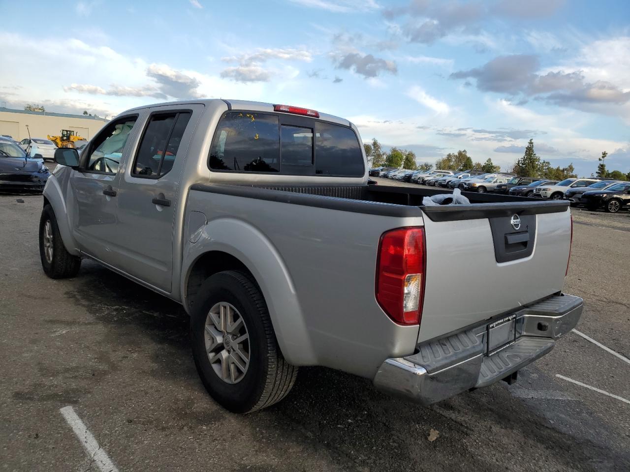 2017 Nissan Navara (Frontier) - zdjęcie 2