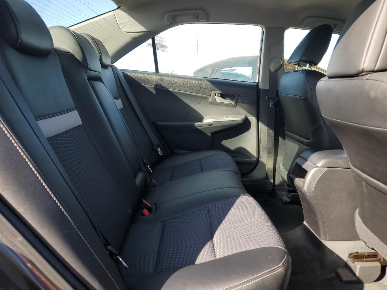 2013 Toyota Camry - zdjęcie 10
