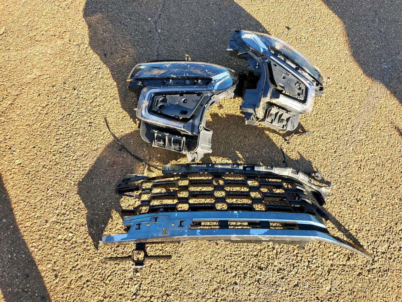 2021 Chevrolet Suburban K1500 Z71 - zdjęcie 13