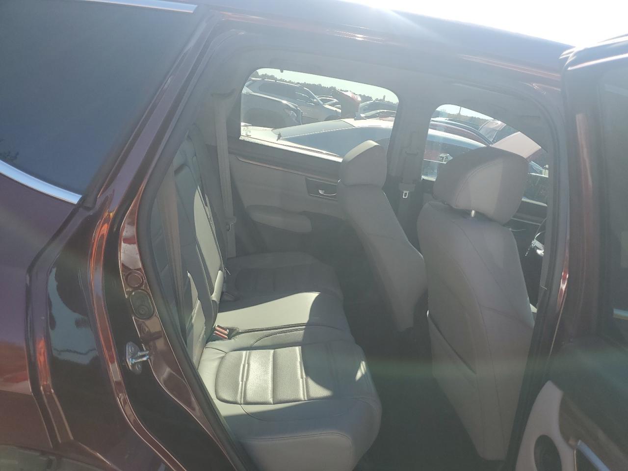 2017 Honda CR-V - zdjęcie 11