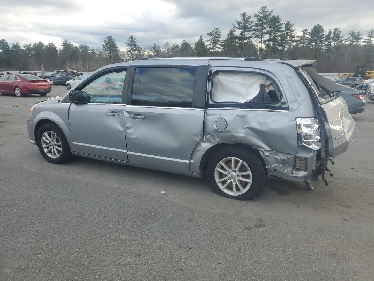 2019 Dodge Grand Caravan Sxt - zdjęcie 2