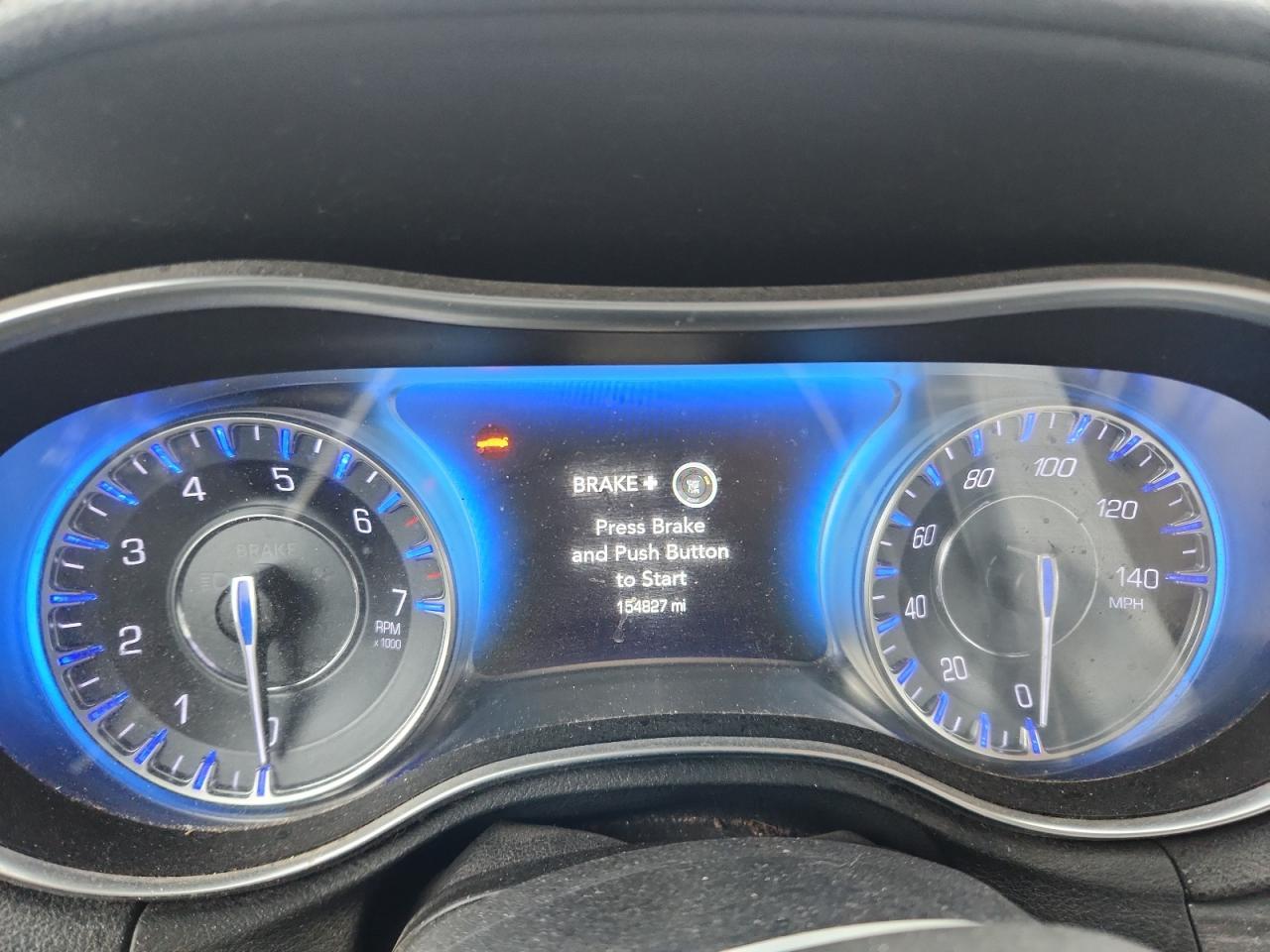 2017 Chrysler 300 - zdjęcie 9