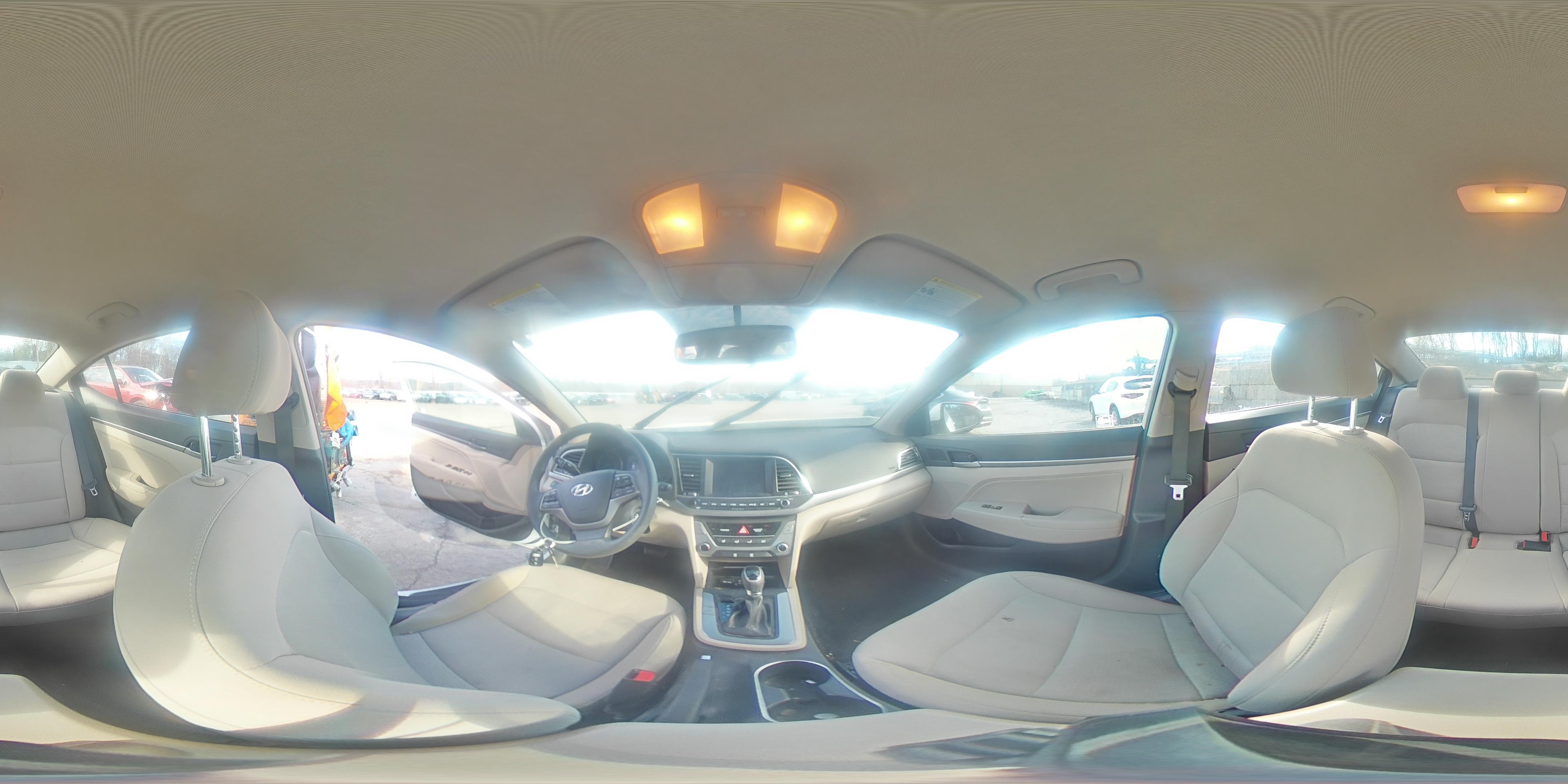 2018 Hyundai Elantra - zdjęcie 15