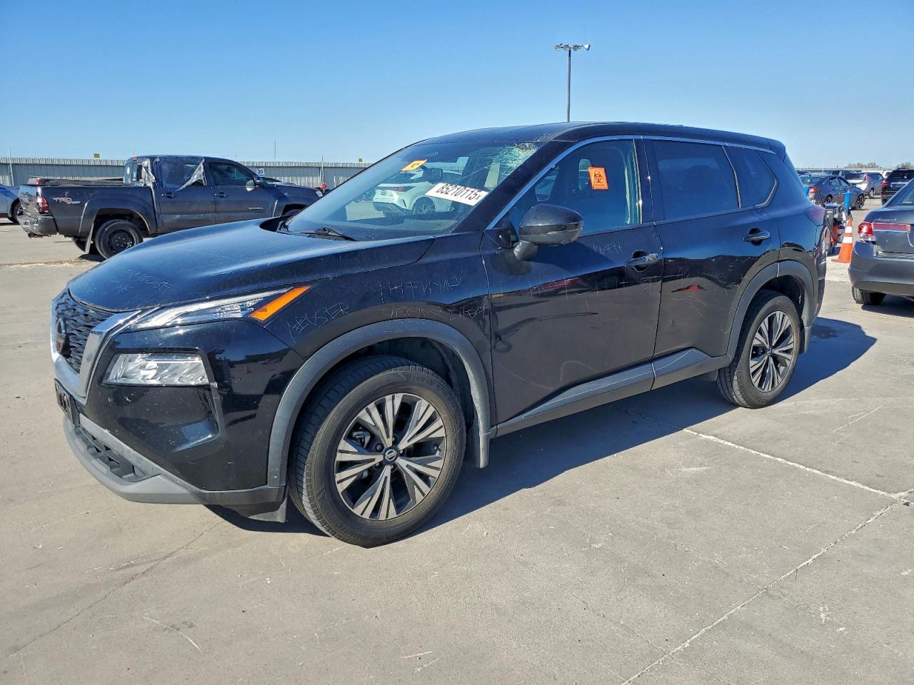 2021 Nissan Rogue Sv - zdjęcie główne