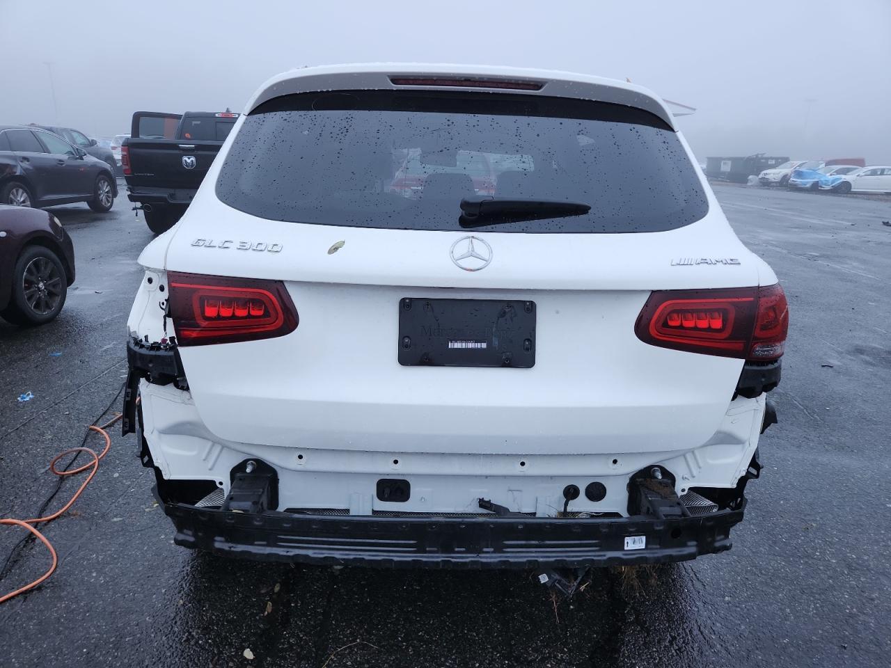 2022 Mercedes-Benz Glc 300 - zdjęcie 6