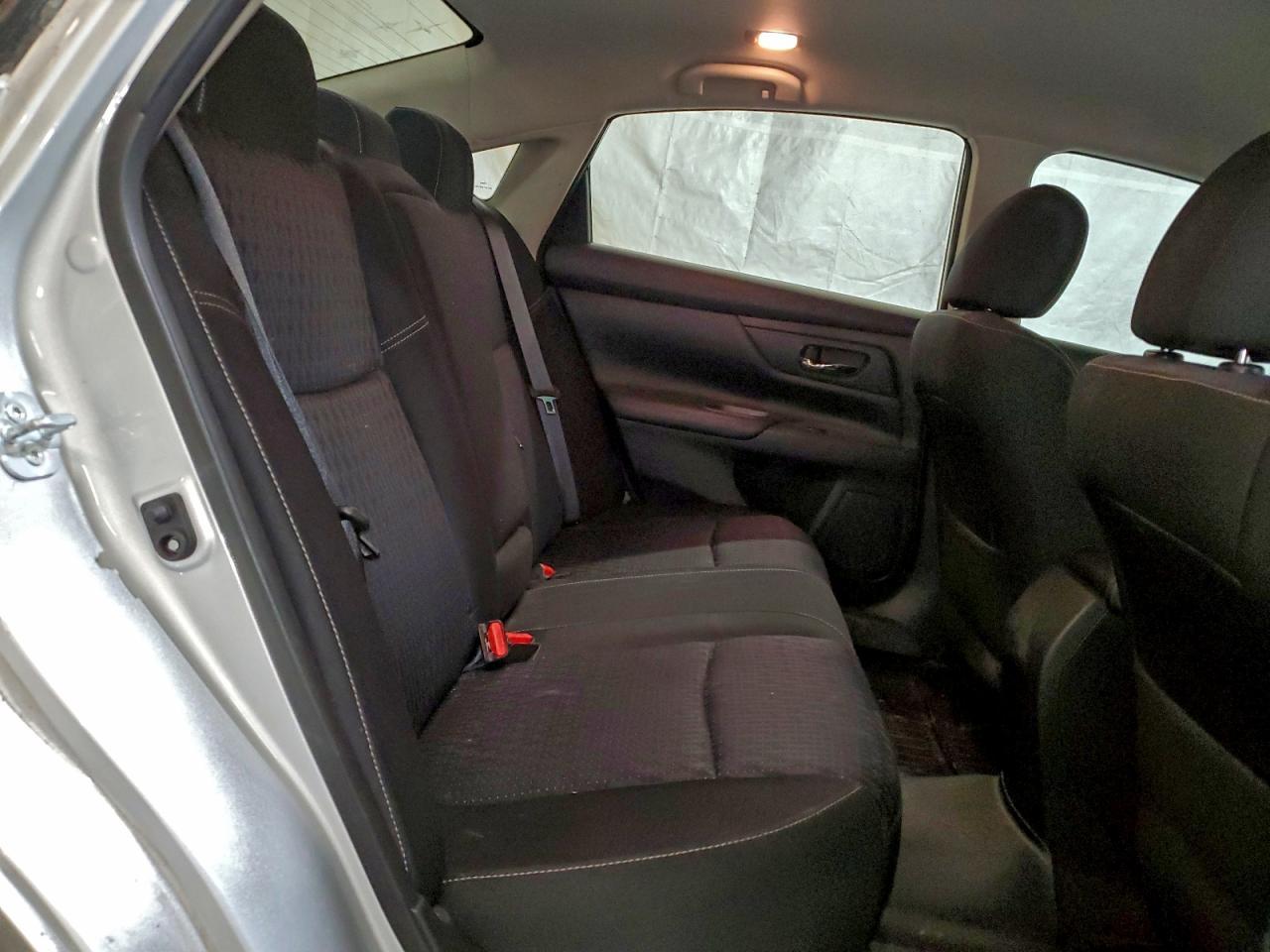 2016 Nissan Altima - zdjęcie 10