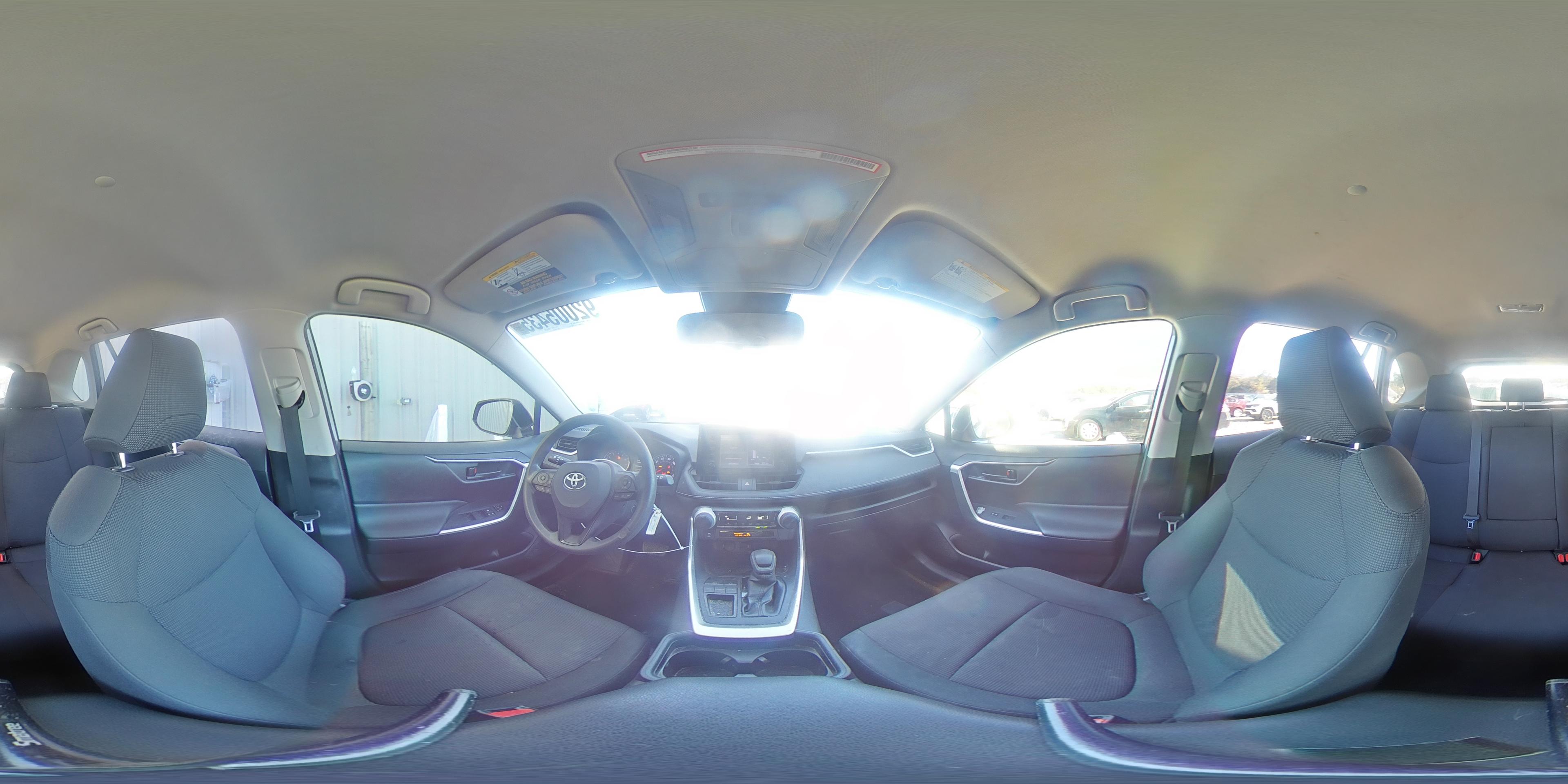 2019 Toyota RAV 4 - zdjęcie 15