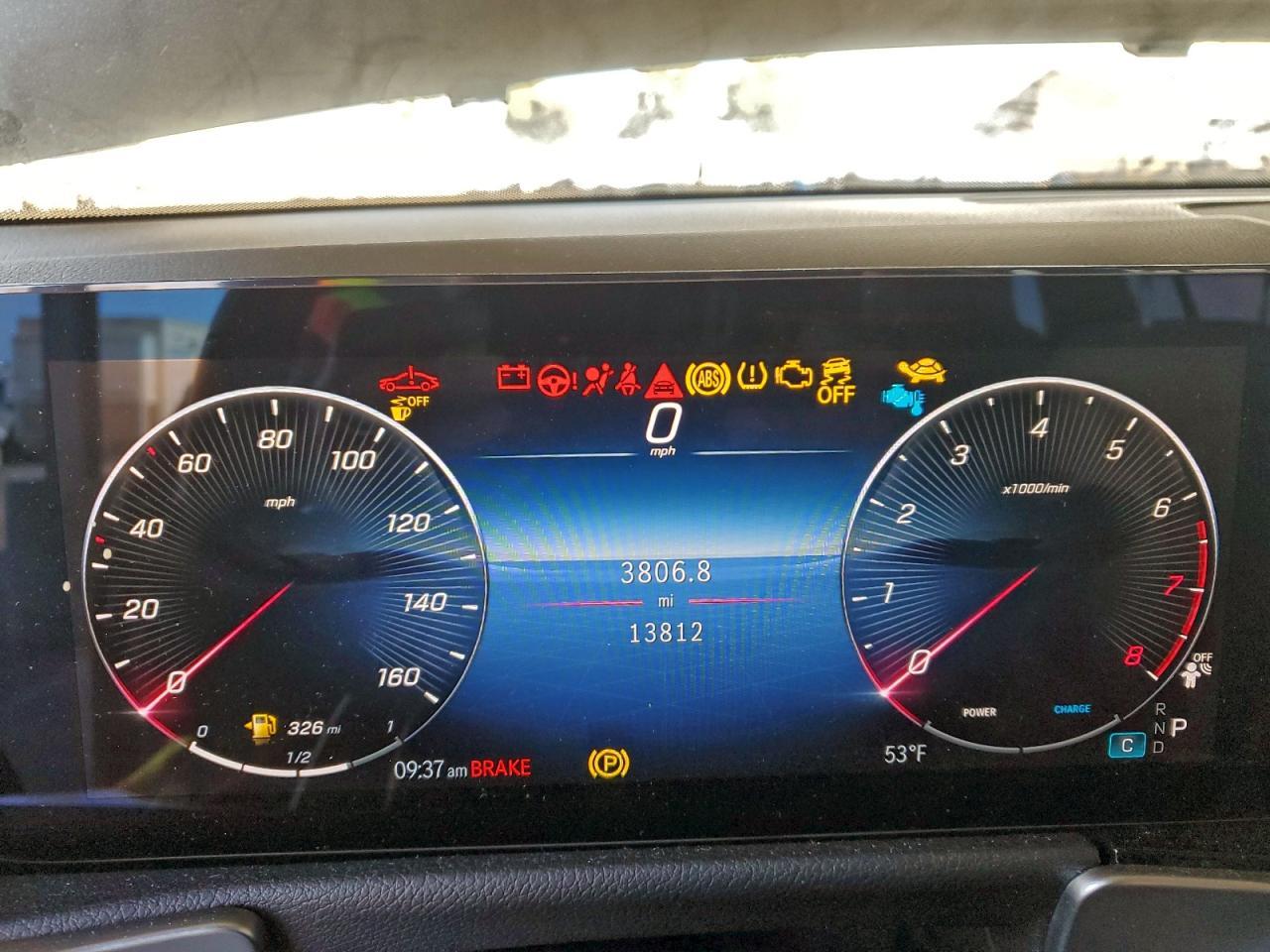 2024 Mercedes-Benz GLB - zdjęcie 9