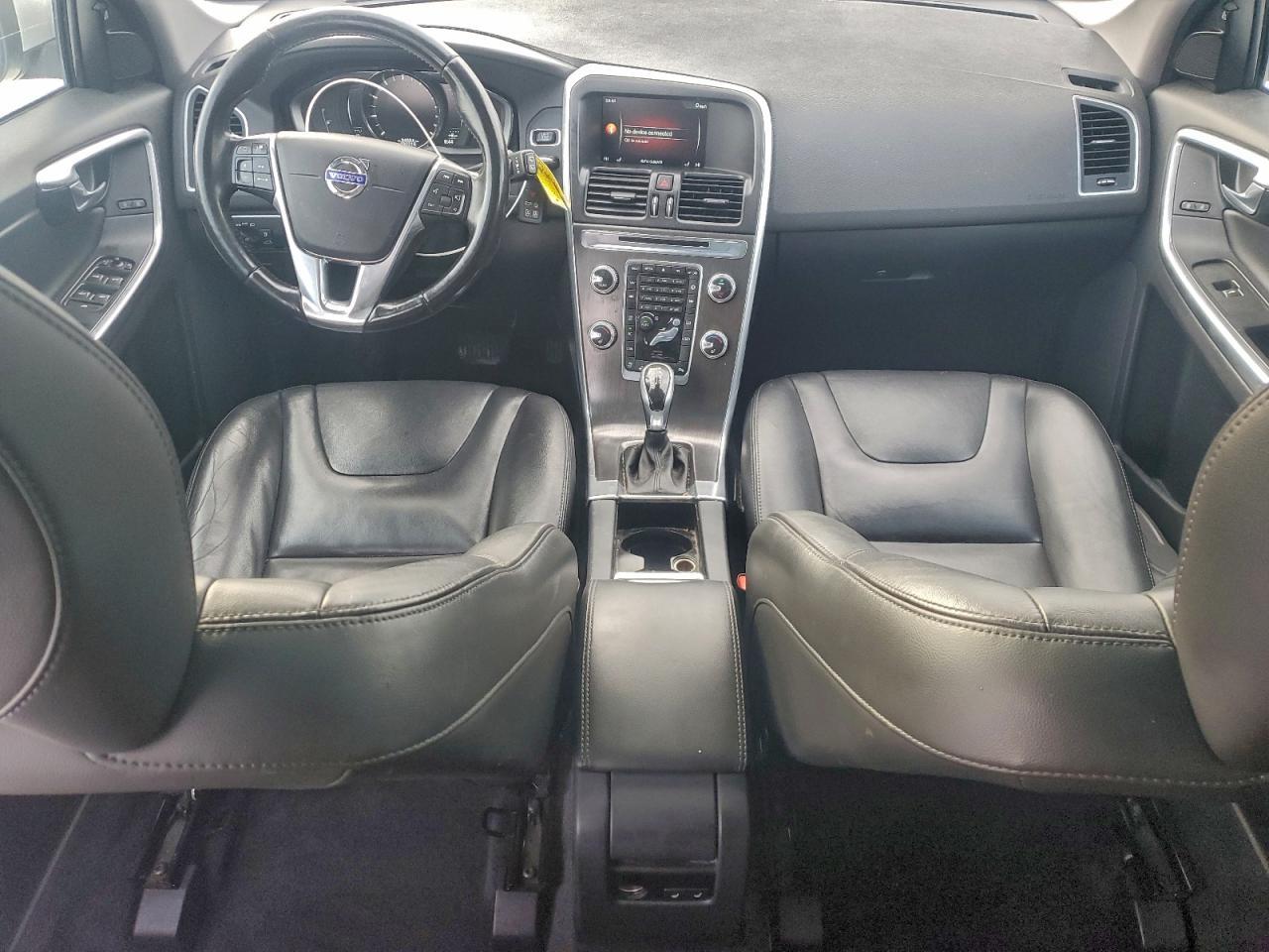 2016 Volvo XC60 - zdjęcie 8