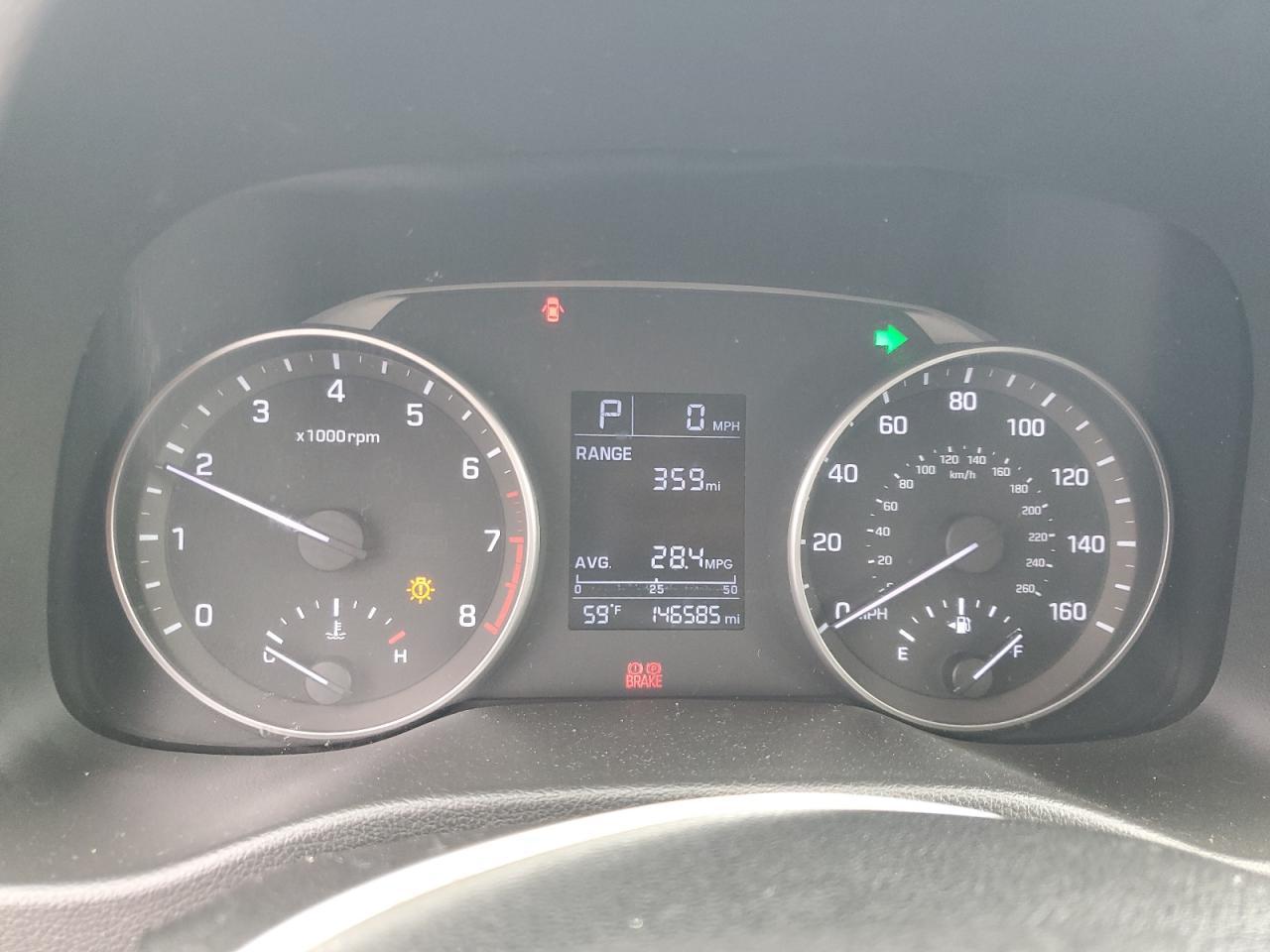 2017 Hyundai Elantra - zdjęcie 9