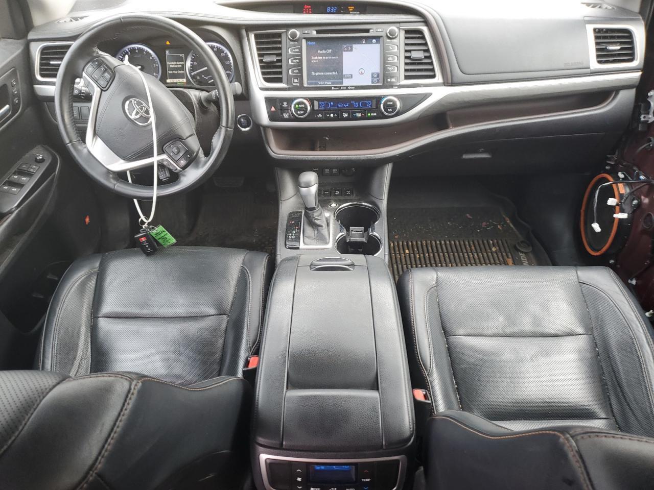2017 Toyota Highlander - zdjęcie 8