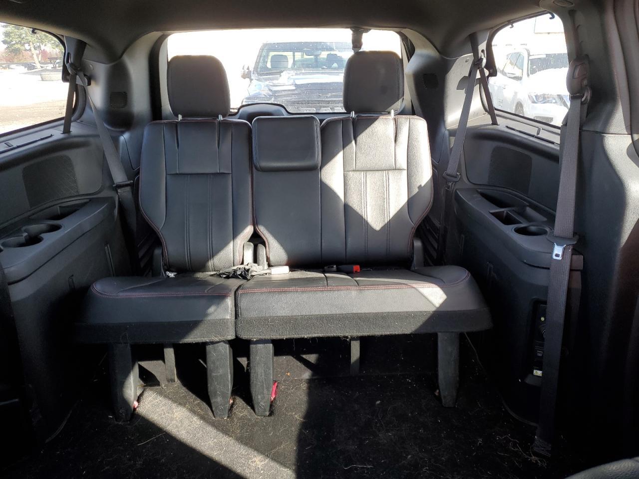 2017 Dodge Caravan - zdjęcie 10