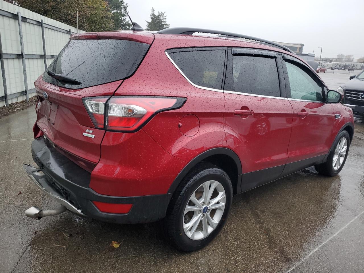 2018 Ford Escape - zdjęcie 3