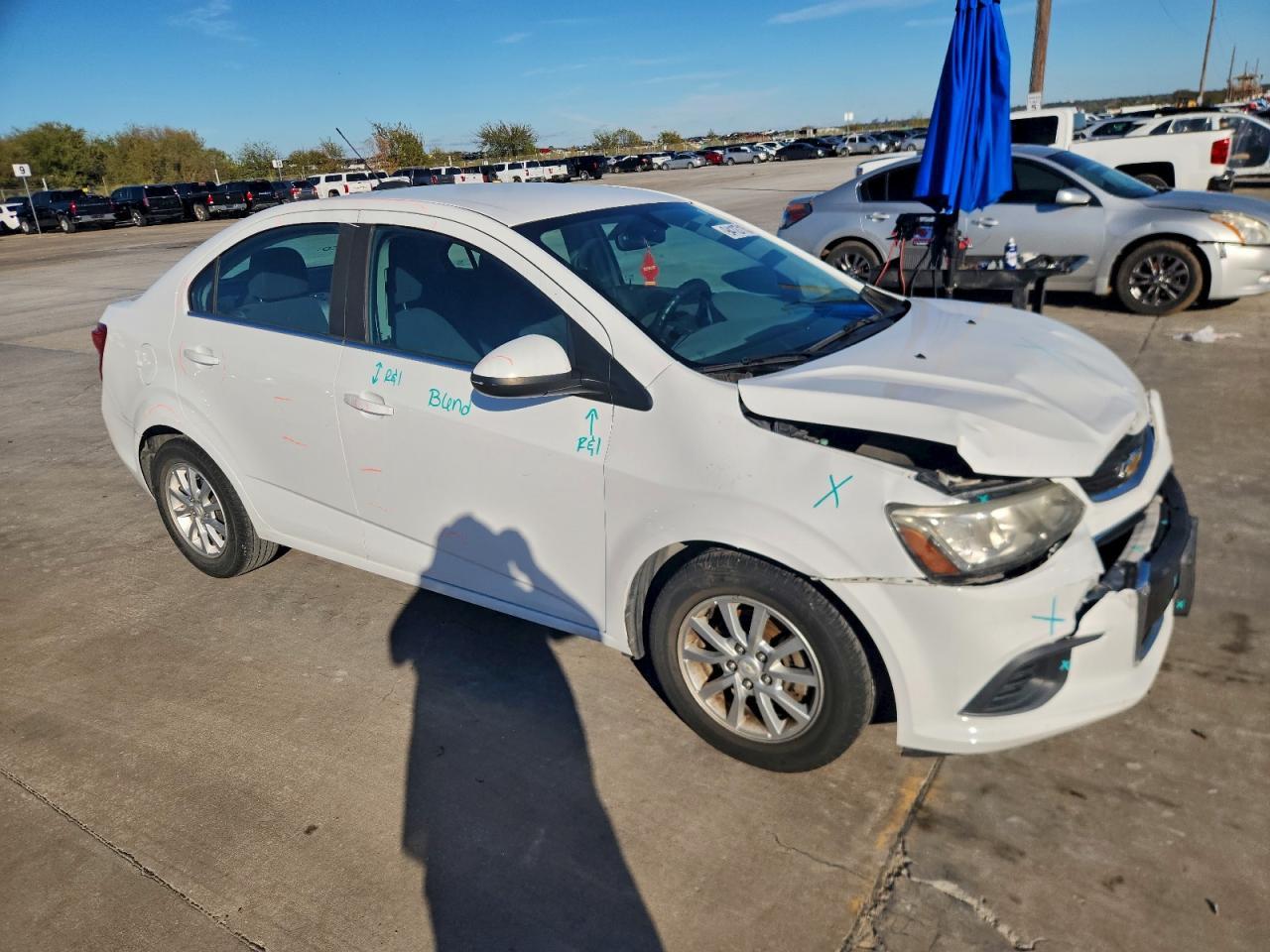 2017 Chevrolet Sonic Lt - zdjęcie 4